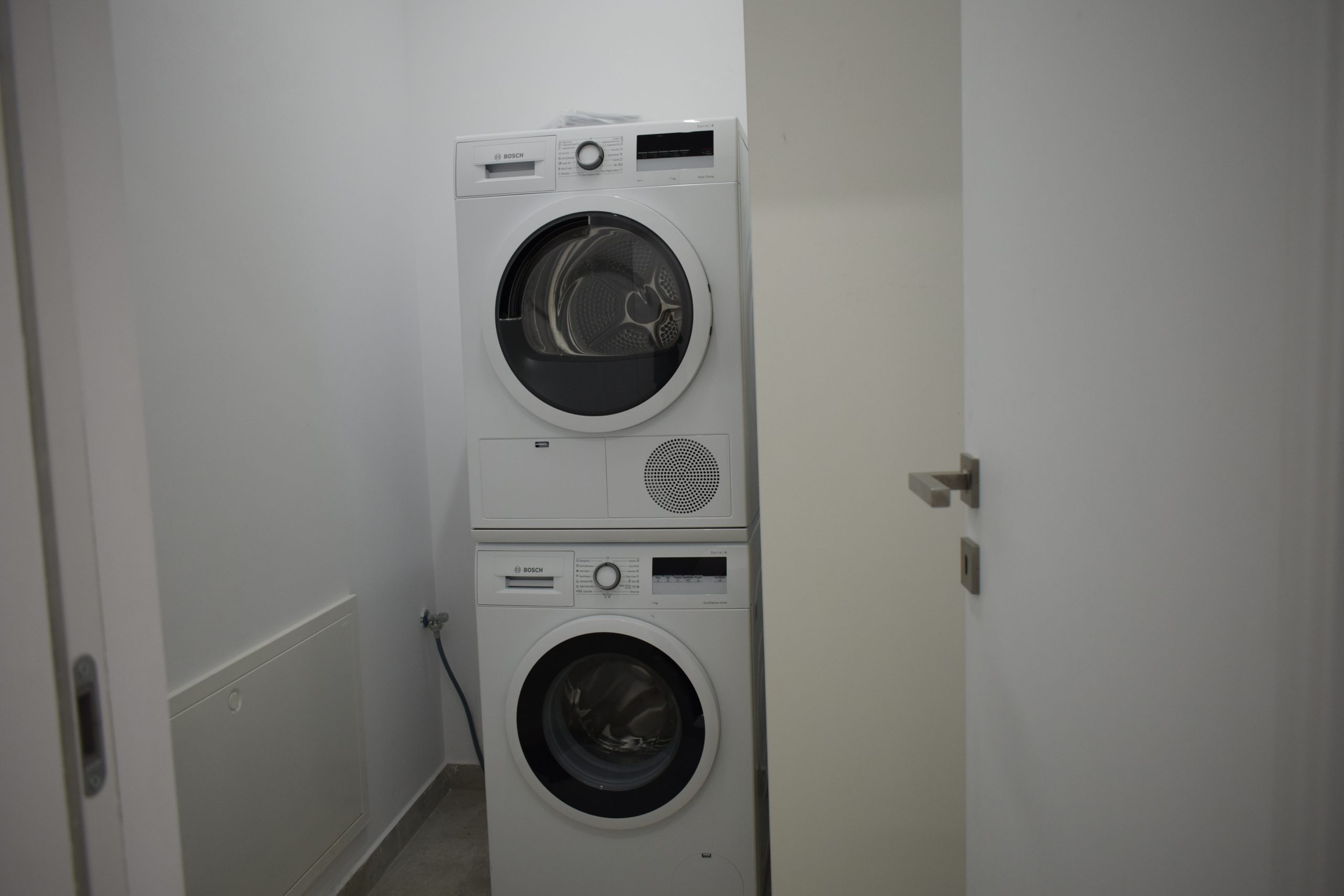 Inchiriere 4 camere lux, Bucuresti Nord