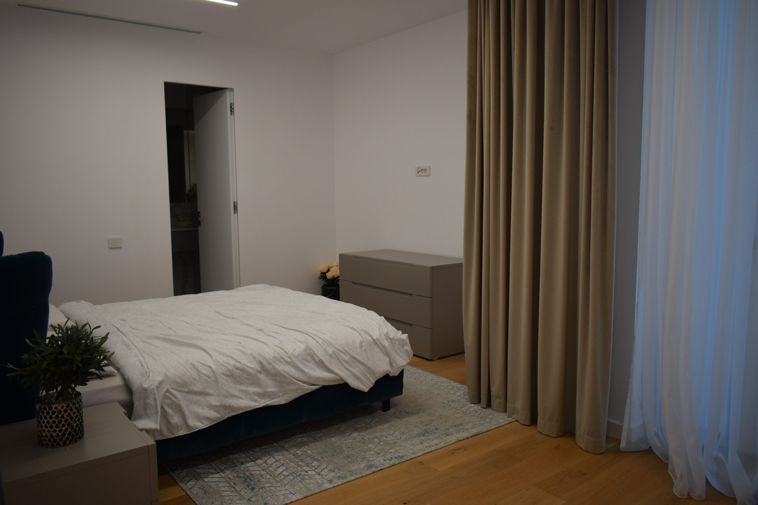Inchiriere 3 Camere lux, Bucuresti Nord