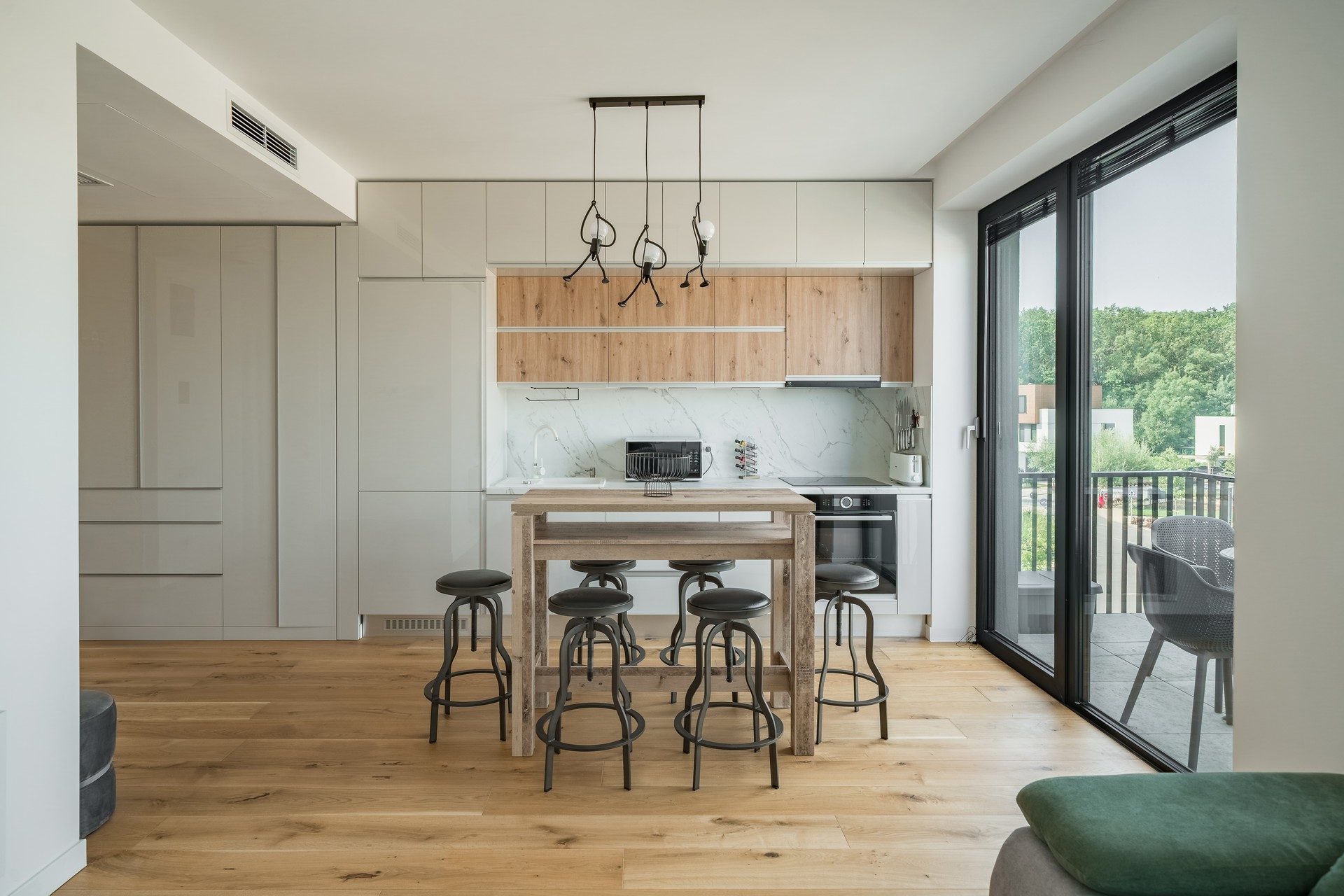 Proiect Rezidențial nZEB, Vile si Apartamente in Tunari