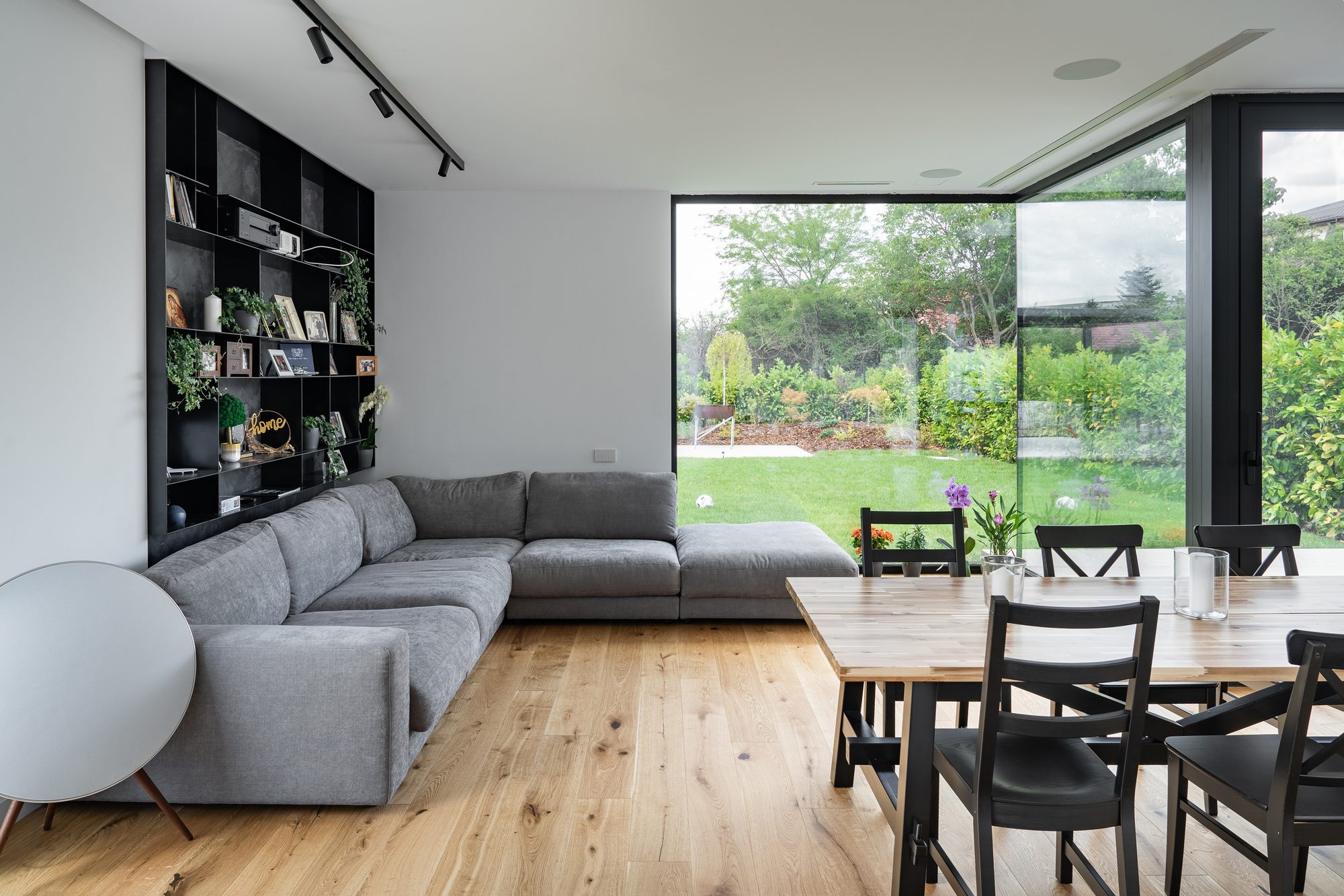 Proiect Rezidențial nZEB, Vile si Apartamente in Tunari